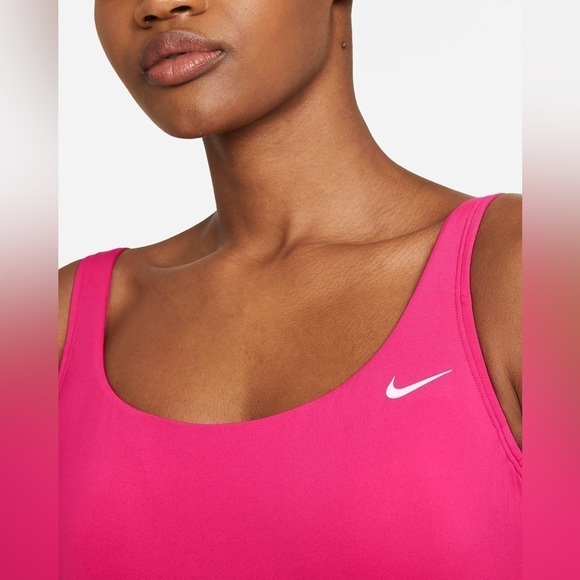 NWT Nike Essential U-Back Women's 1-Piece Swimsuit - Picture 3 of 7